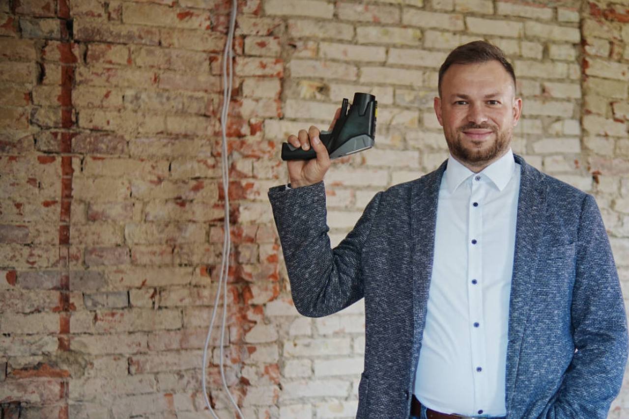 24 hero falco witschel energieberater dresden messgeraet